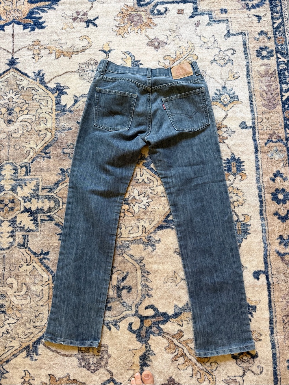 Levi's Men's Slim Straight Jeans in Faded Blue